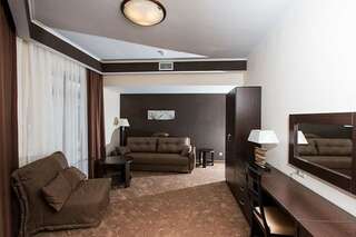 Гостиница Вилла Лагуна Геленджик Люкс Премиум (мини-кухня)-3